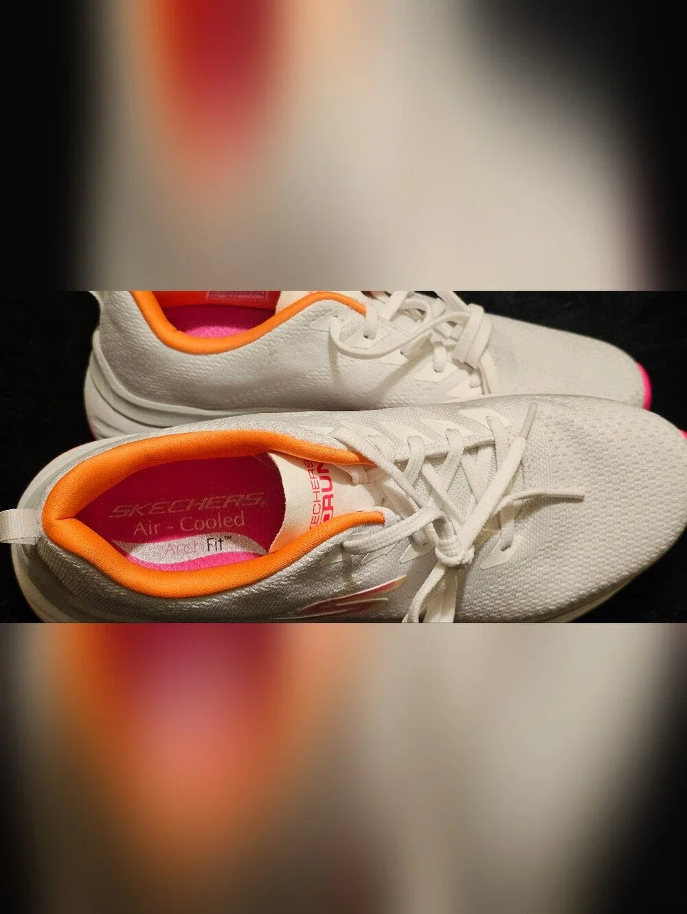 Skechers Max Cushioning Arch Fit sneakers